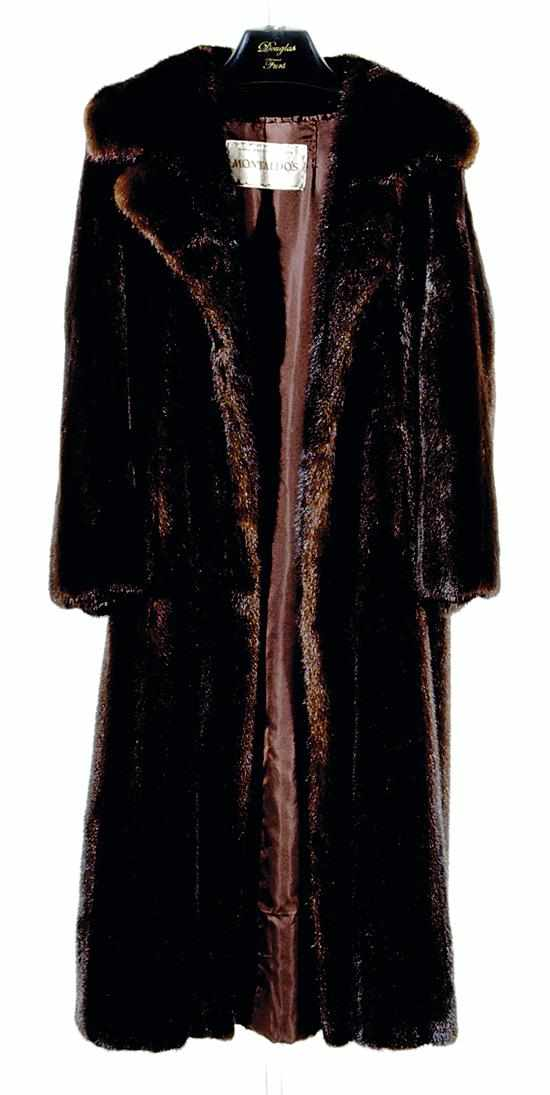 Montaldo s mink coat full length large size Provenance The