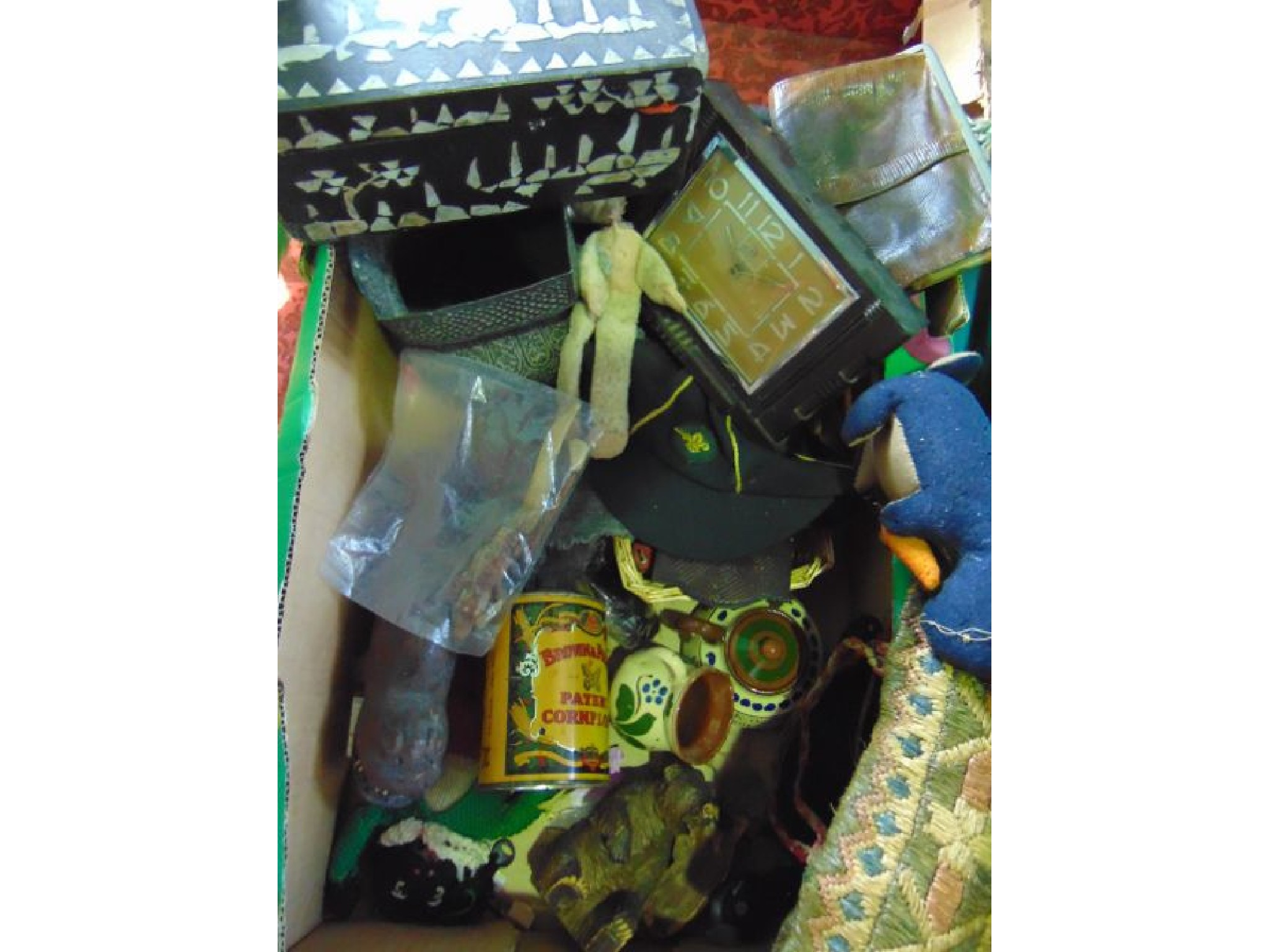 A miscellaneous collection to include a substantial eastern metal vessel