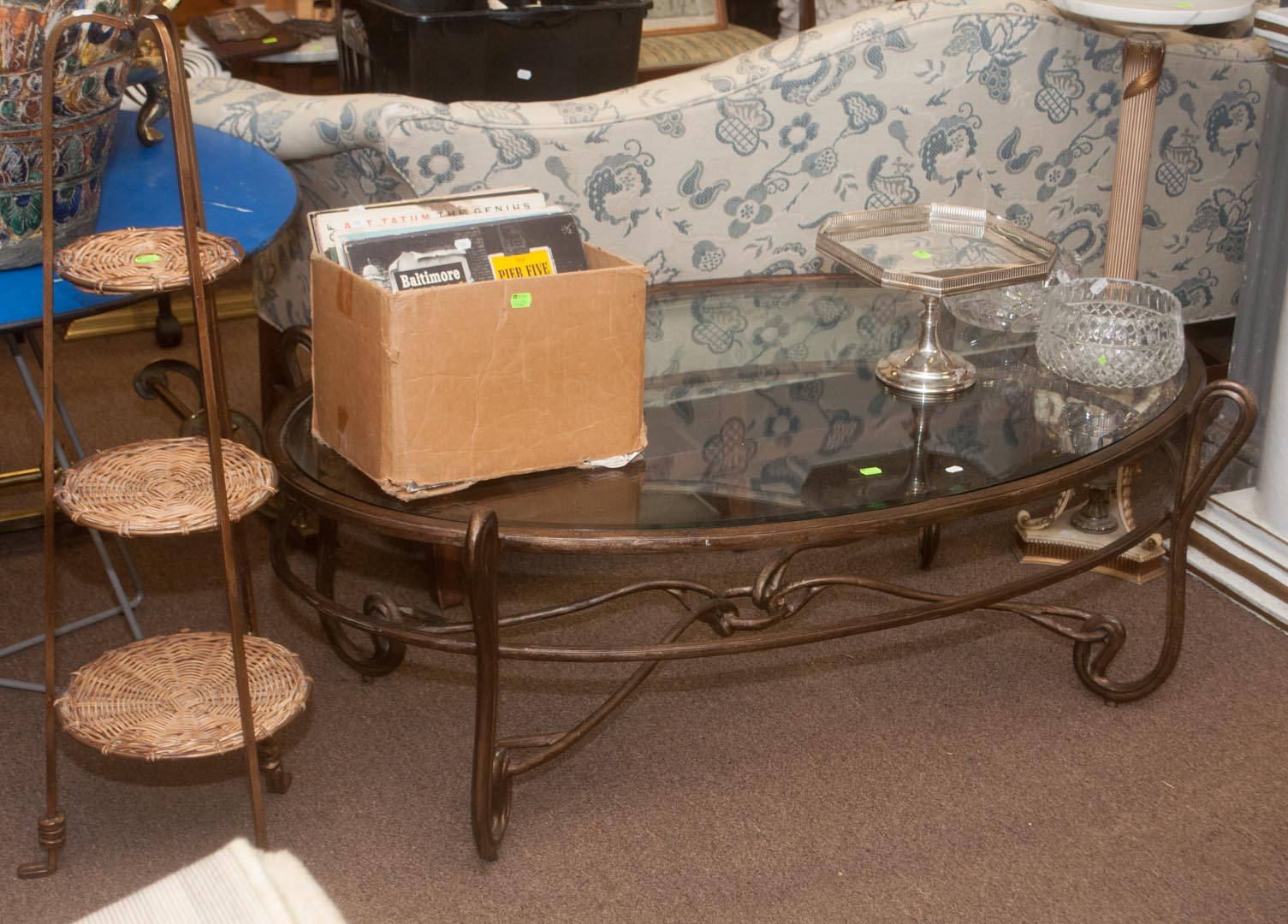 Contemporary coffee table and pie rack