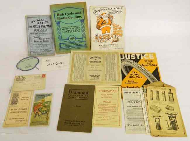 Early bicycle ephemera lot including 1903 Kelsey Co catalog 1939