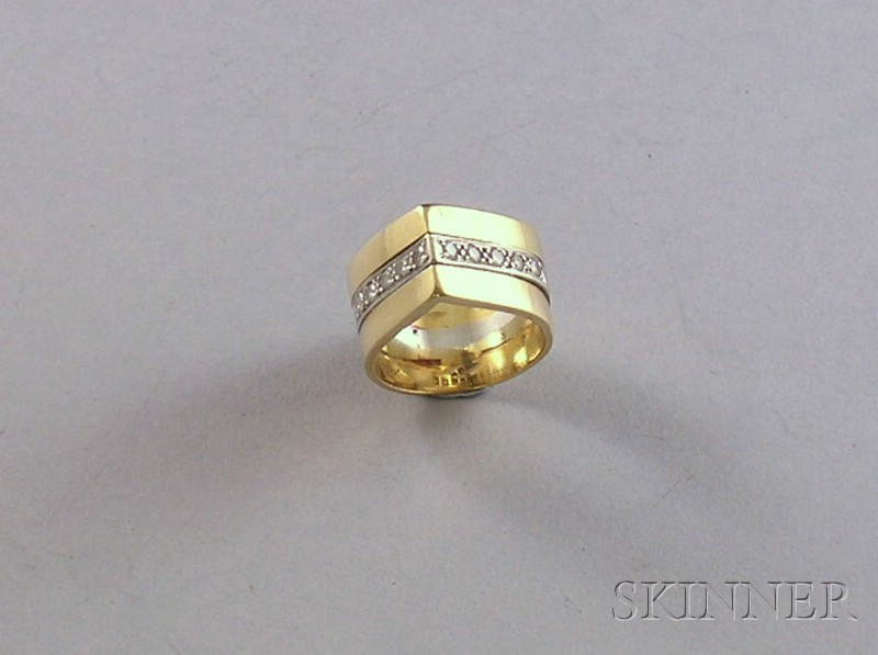 Pointed 18kt Gold and Diamond Band total 7 7 dwt