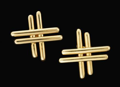 18 karat yellow gold X form earrings Charles Turi Polished