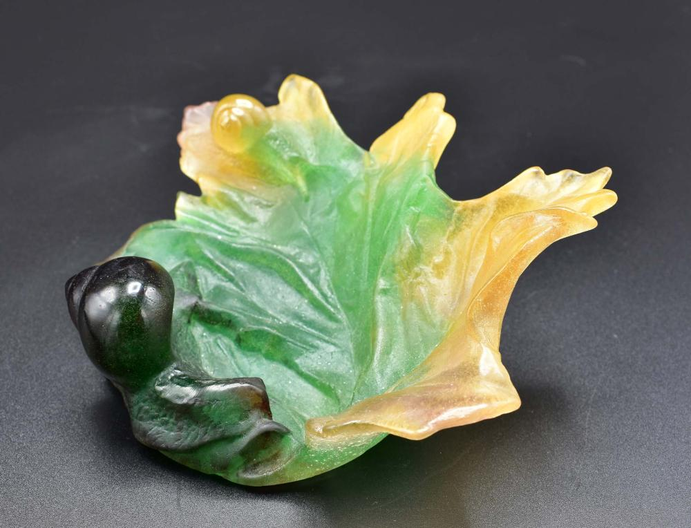 DAUM PATE DE VERRE SNAIL AND LEAF DISHUnderside incised Daum