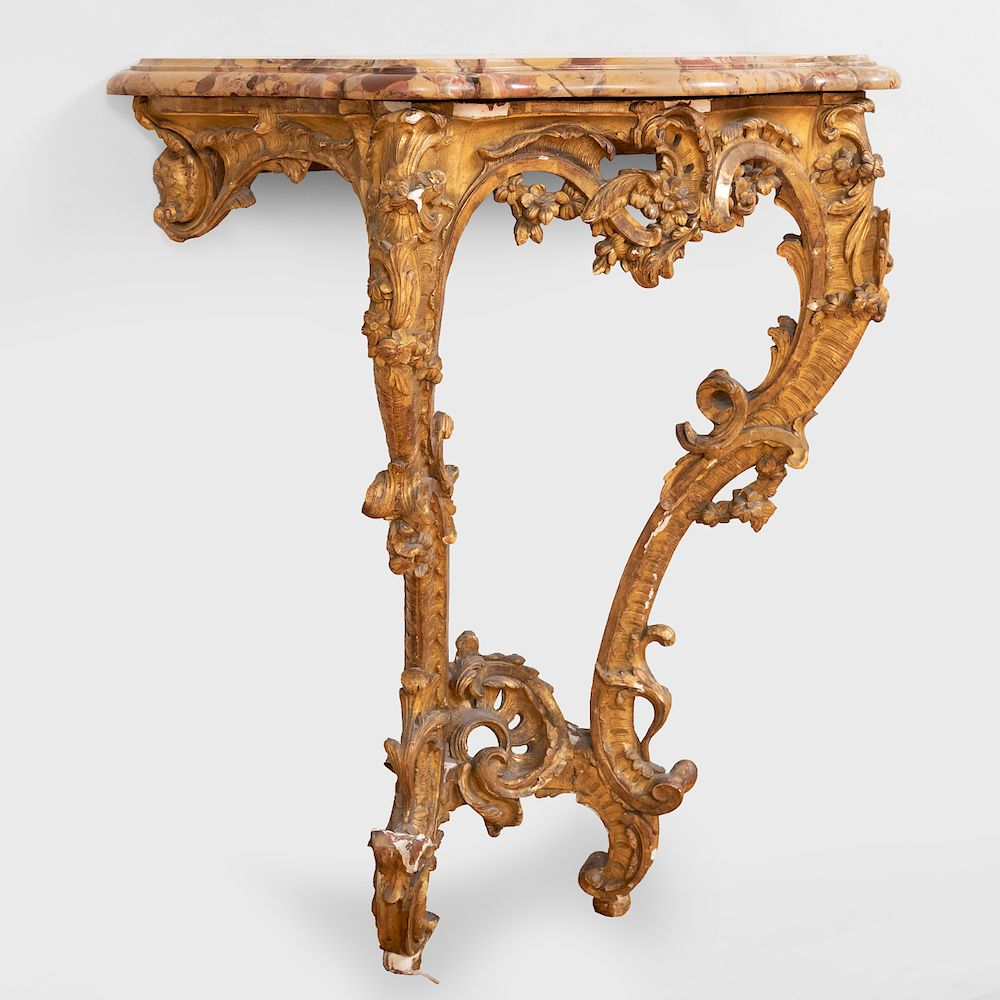 Early Louis XV Carved Giltwood Console Early Louis XV Carved