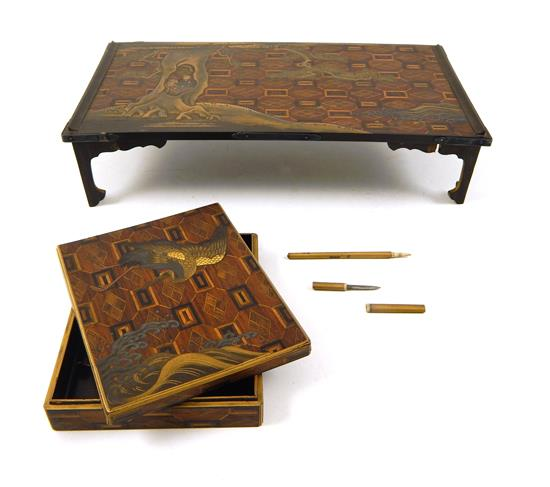 ASIAN MINIATURE 20th C Japanese lacquered writing box and table