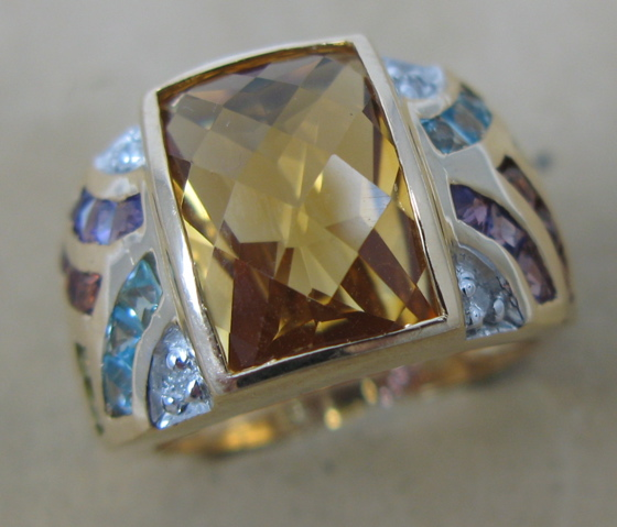 CITRINE AND MULTI COLOR GEMSTONE RING 14K yellow gold setting