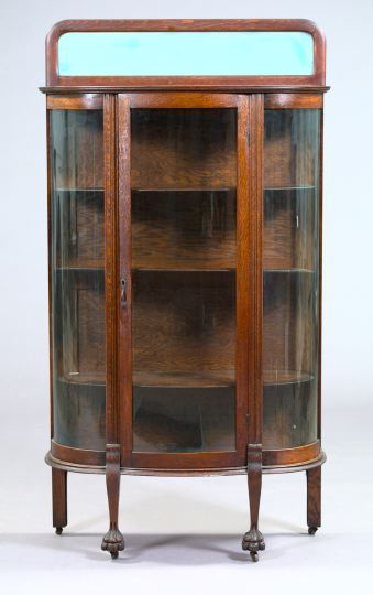American Late Victorian Quarter Sawn Oak Curved Glass China Closet