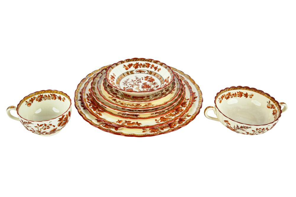 COPELAND SPODE CHINA SERVICEwith Copeland Spode England India Tree back