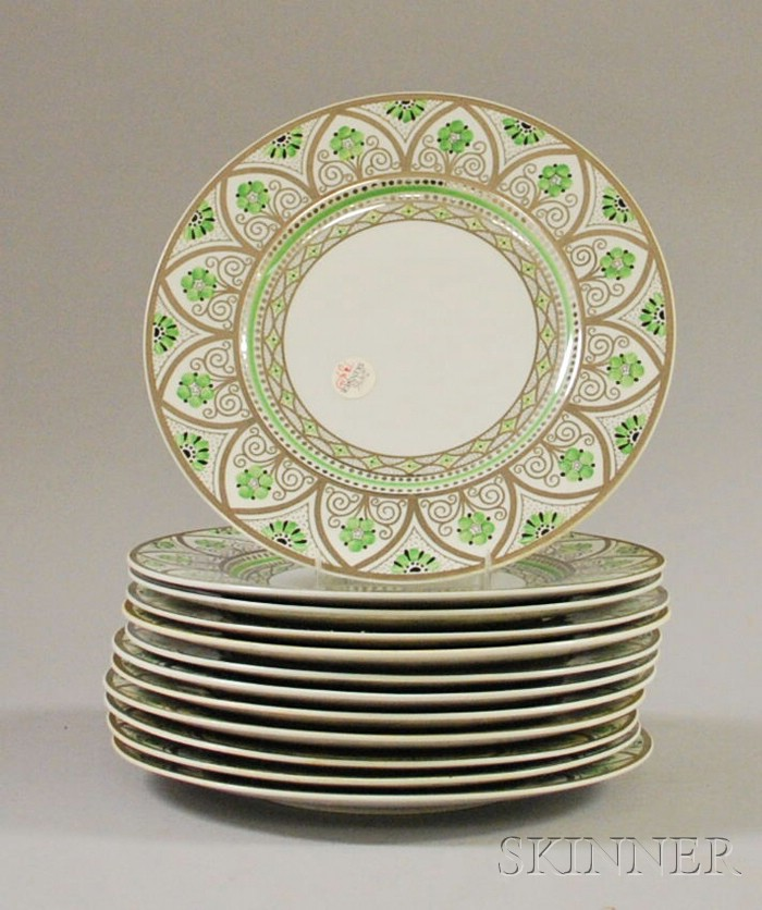 Set of Twelve Wedgwood Silver Lustre and Green Floral Decorated