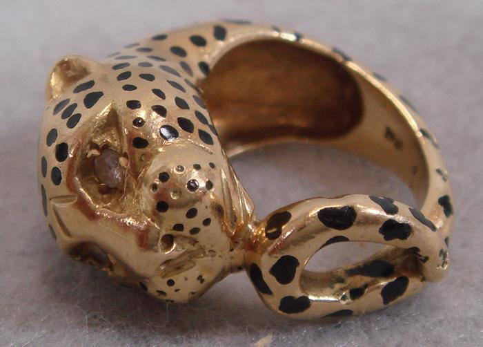 18K yg Leopard Ring Leopard head and tail black enameled