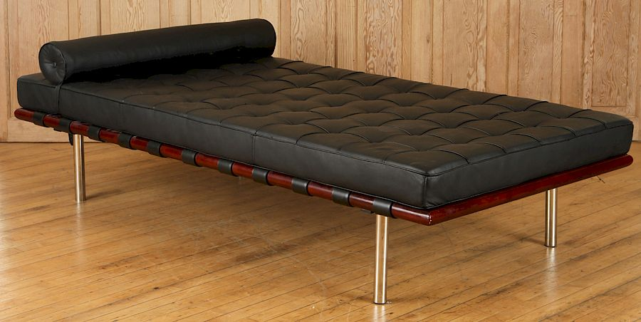 LEATHER CHAISE LOUNGE MANNER MIES VAN DER ROHE A leather