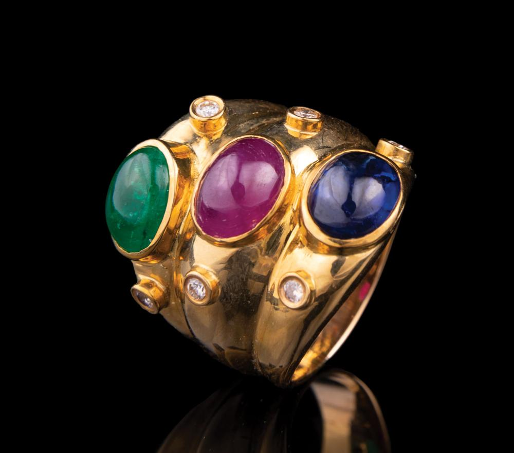 14 kt Yellow Gold Cabochon Ruby Emerald and Sapphire Triple