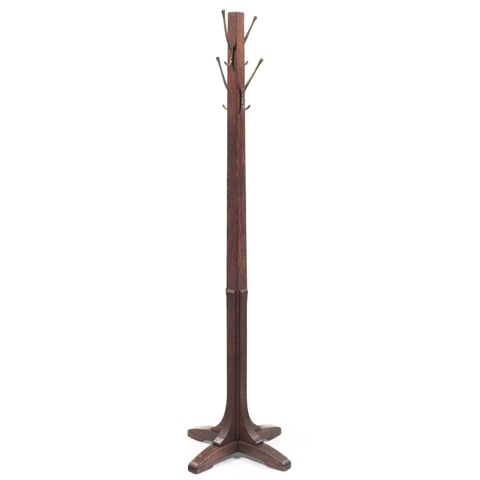 L and JG Stickley hall tree tapered post with four