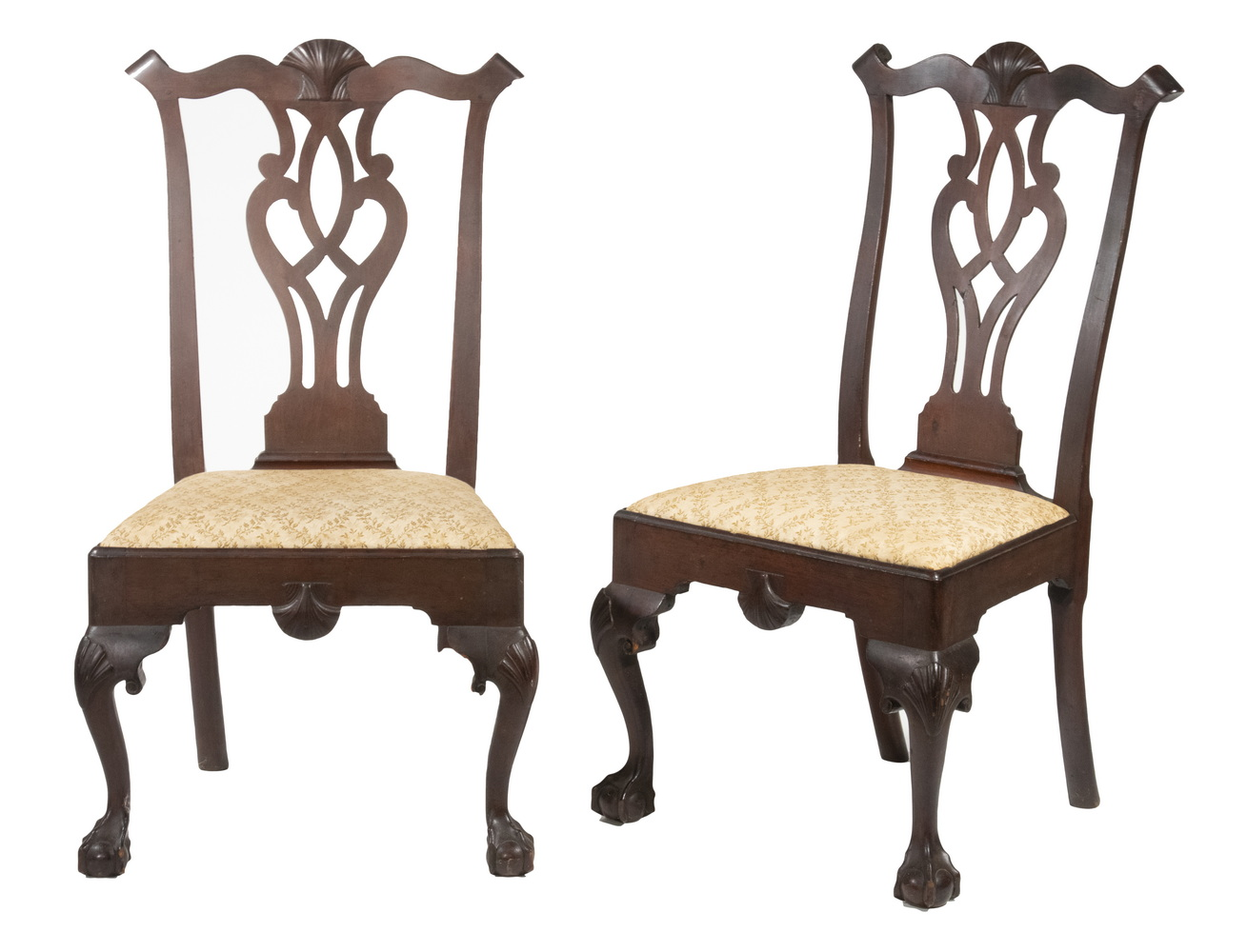RARE PAIR OF 18TH C NEW YORK CHIPPENDALE WALNUT CHAIRS