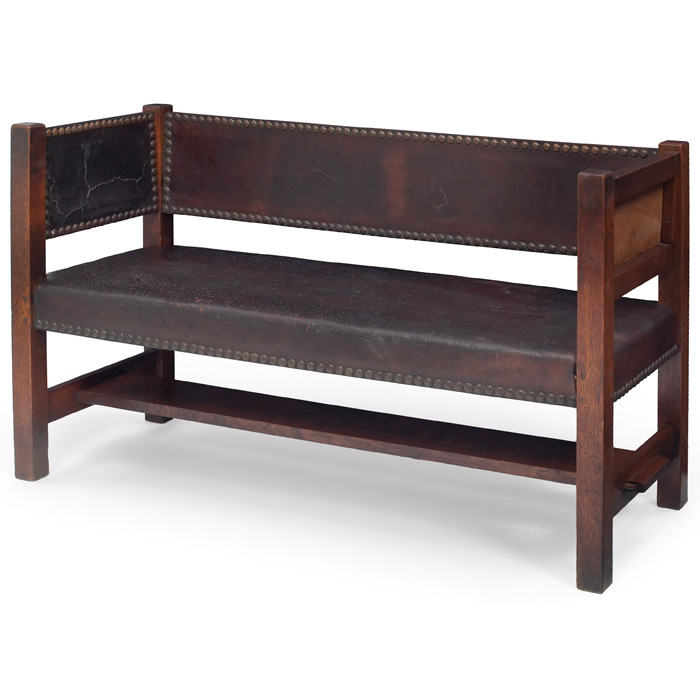 Early Gustav Stickley hall settle 172 even arm form with