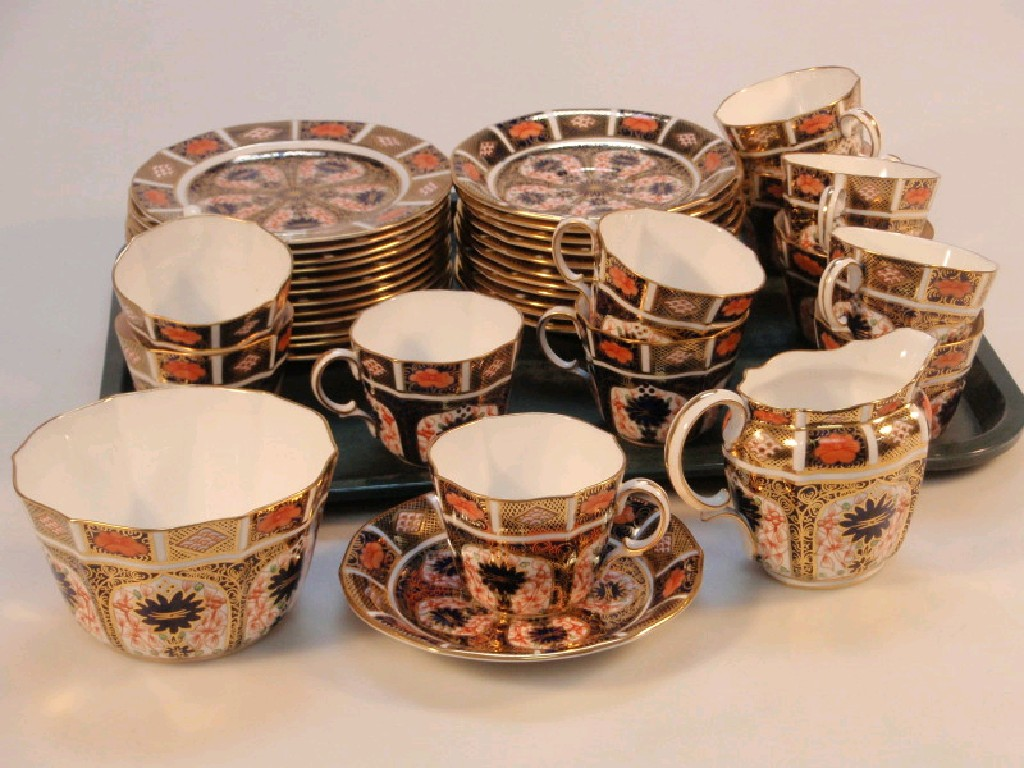 A Royal Crown Derby Old Imari tea service comprising twelve
