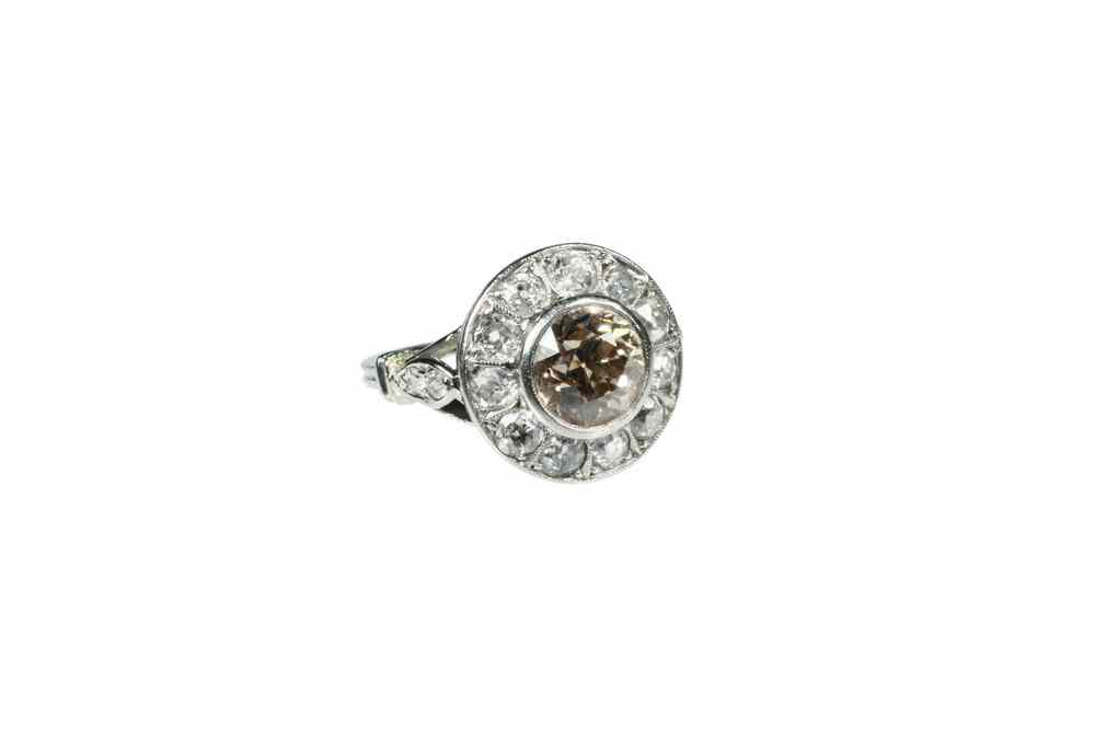 LADY S RING Antique Edwardian ring handmade in platinum and