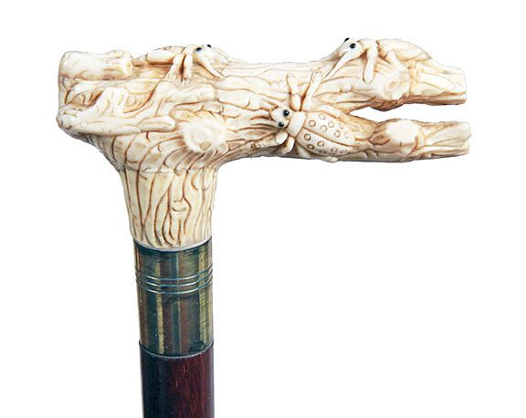 Insect Bone Cane Exclusive on Bidsquare 20th Century Carved bone