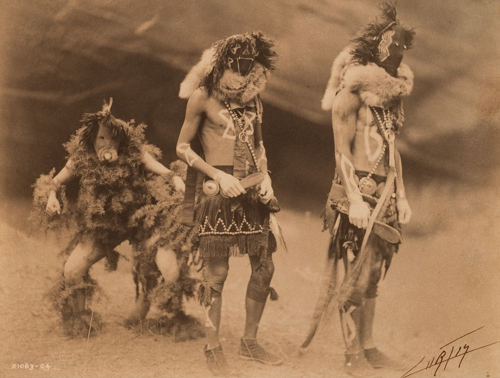 Edward Curtis Tonenili Tobadizischini Nayenezgani Navaho 1904 Edward S Curtis