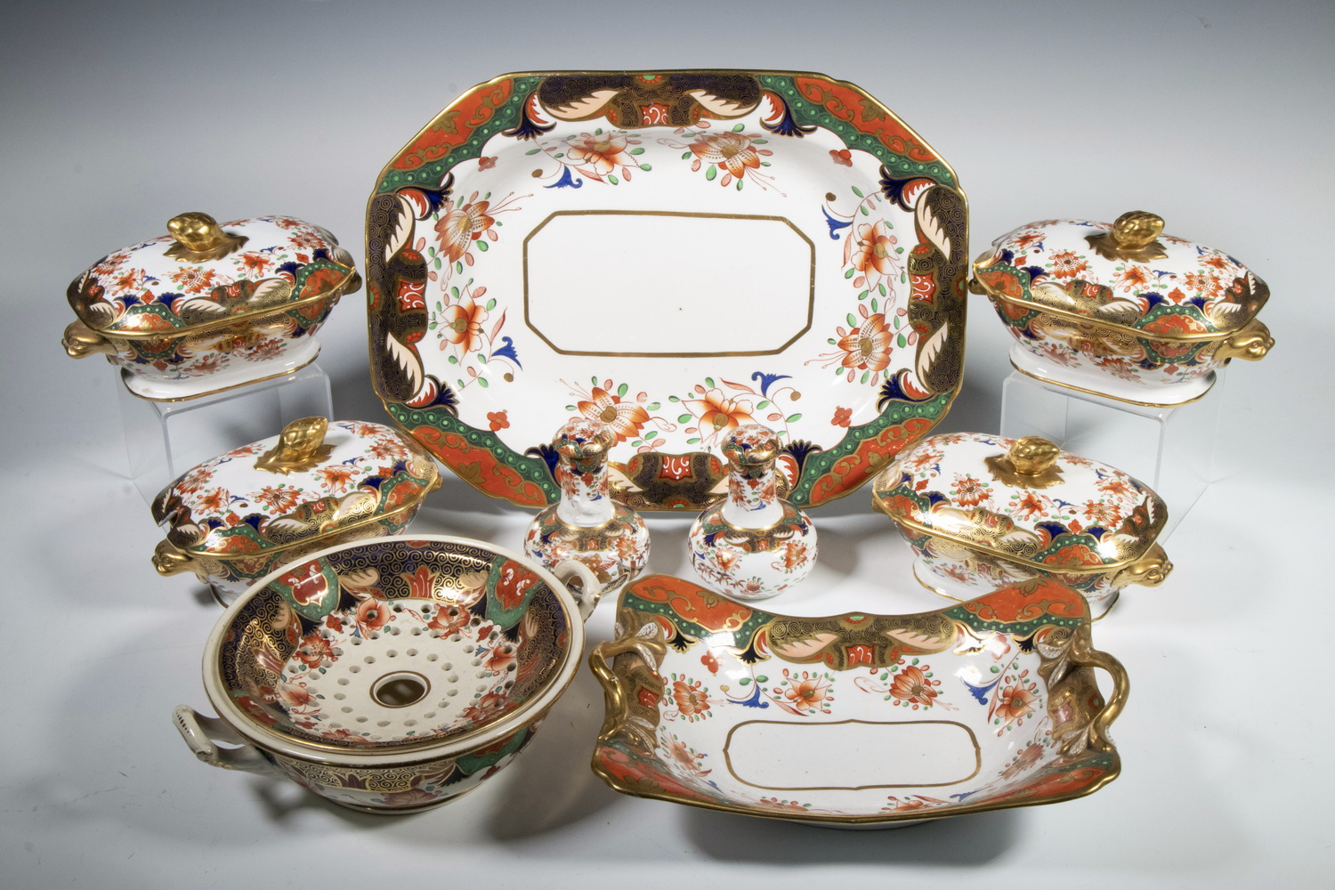 COPELAND SPODE IMARI PATTERN CHINA 71 Piece Set of English