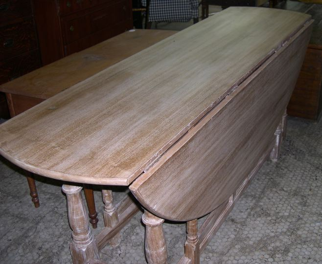 William and Mary Style Pickled Teakwood Wake Table the round