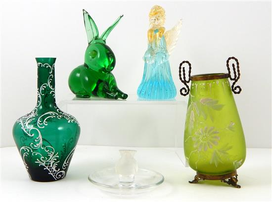 GLASS Art glass two figures two vases and one shallow