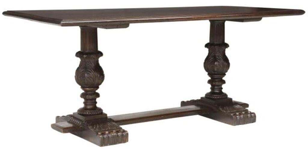 Italian Renaissance Revival carved walnut dining table early 20th c
