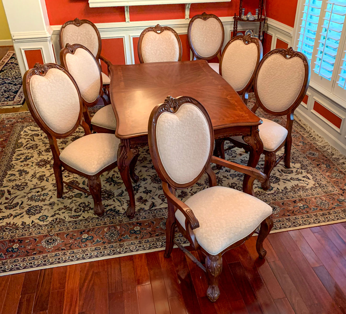 WALNUT TABLE WITH BURL INLAY 8 CHAIRS Comprising 1 Walnut
