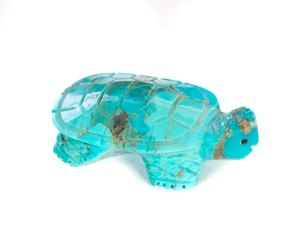 Artist Signed DC Zuni Turqouise Turtle Effigy Measures 1 5