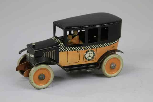 CHECK A CAB Strauss orange and black version lithographed tin