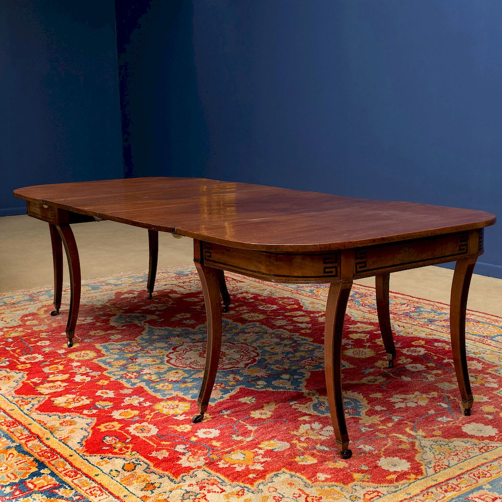 Fine Regency Mahogany and Ebony Inlaid Dining Table Fitted with