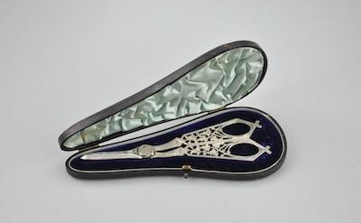 A Pair of Victorian Grape Scissors A pair of vine