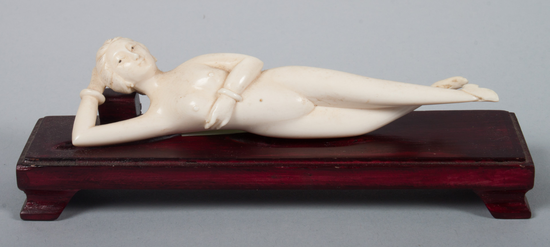 Chinese carved ivory miniature doctor s doll with fitted wood
