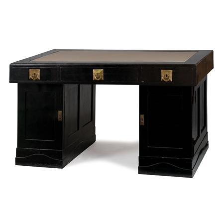 Leopold Bauer Austrian 1872 1938 Pedestal Desk circa 1902 for