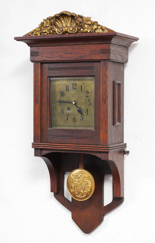 BERGER WURKER GERMAN OAK WALL CLOCK Oak case with removable
