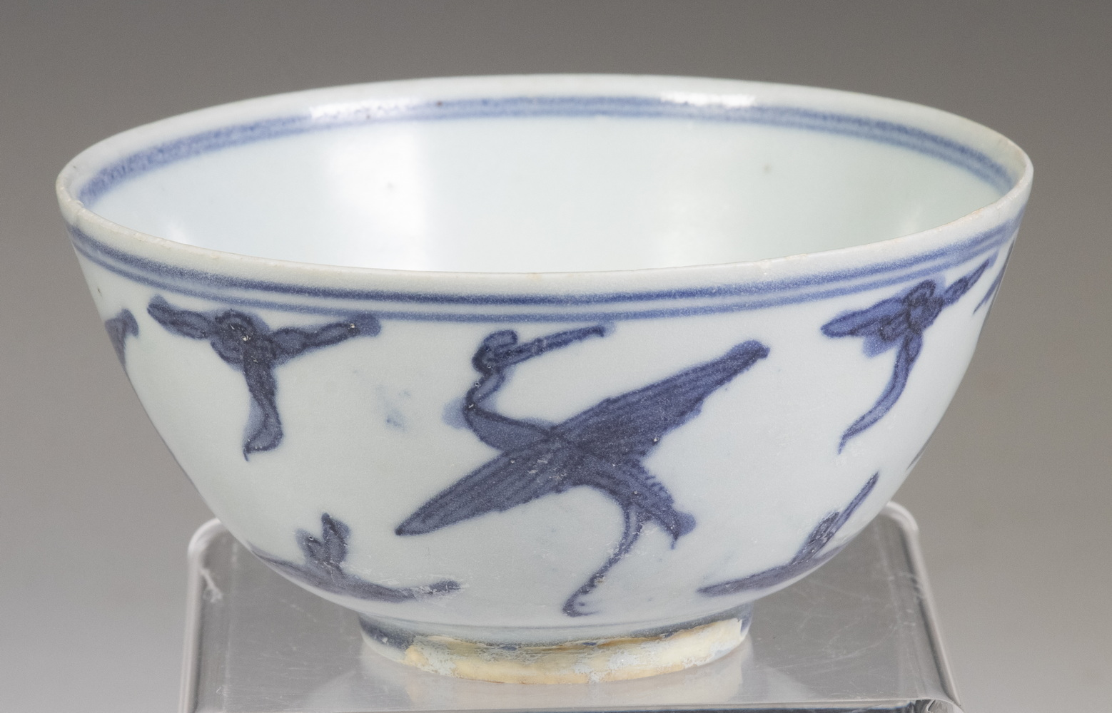 16TH C VIETNAMESE BLUE AND WHITE TEA BOWL Featuring Four