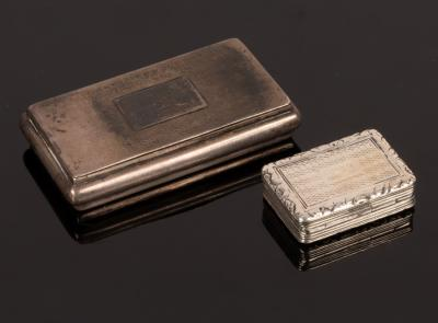 A Victorian silver snuff box ES Birmingham 1843 the cover
