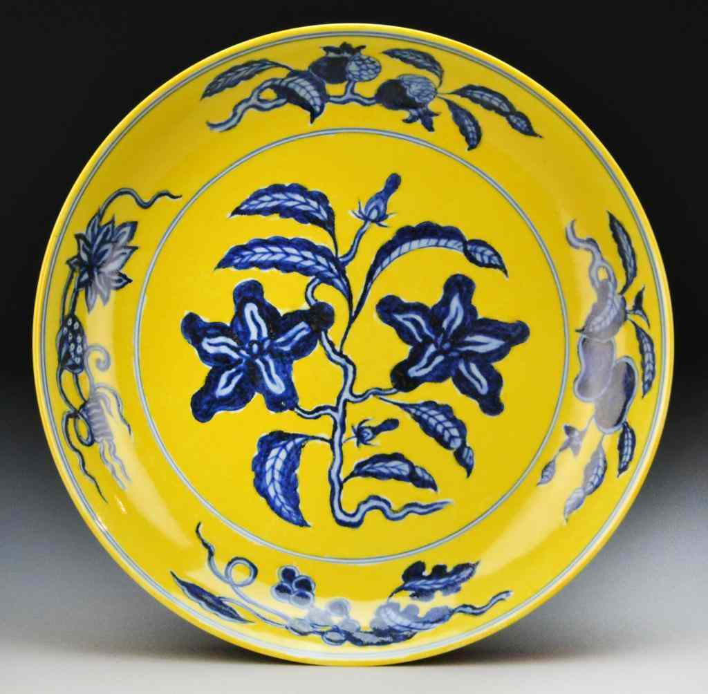 Chinese Blue Yellow Porcelain ChargerFinely painted to depict fruit and