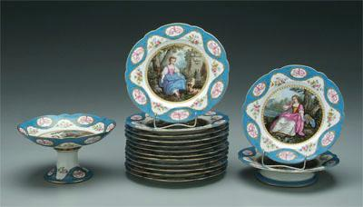 15 pieces S egrave vres porcelain S egrave vres or