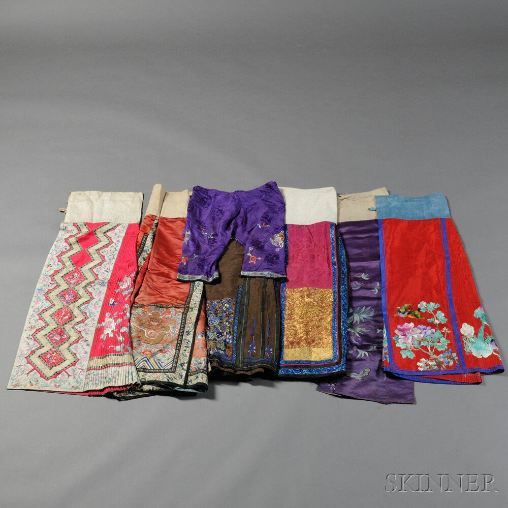 Five Lady s Apron Skirts and Two Pairs of Pants