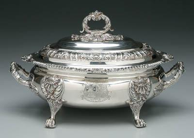 Fine George III English silver tureen oval with gadroon acanthus