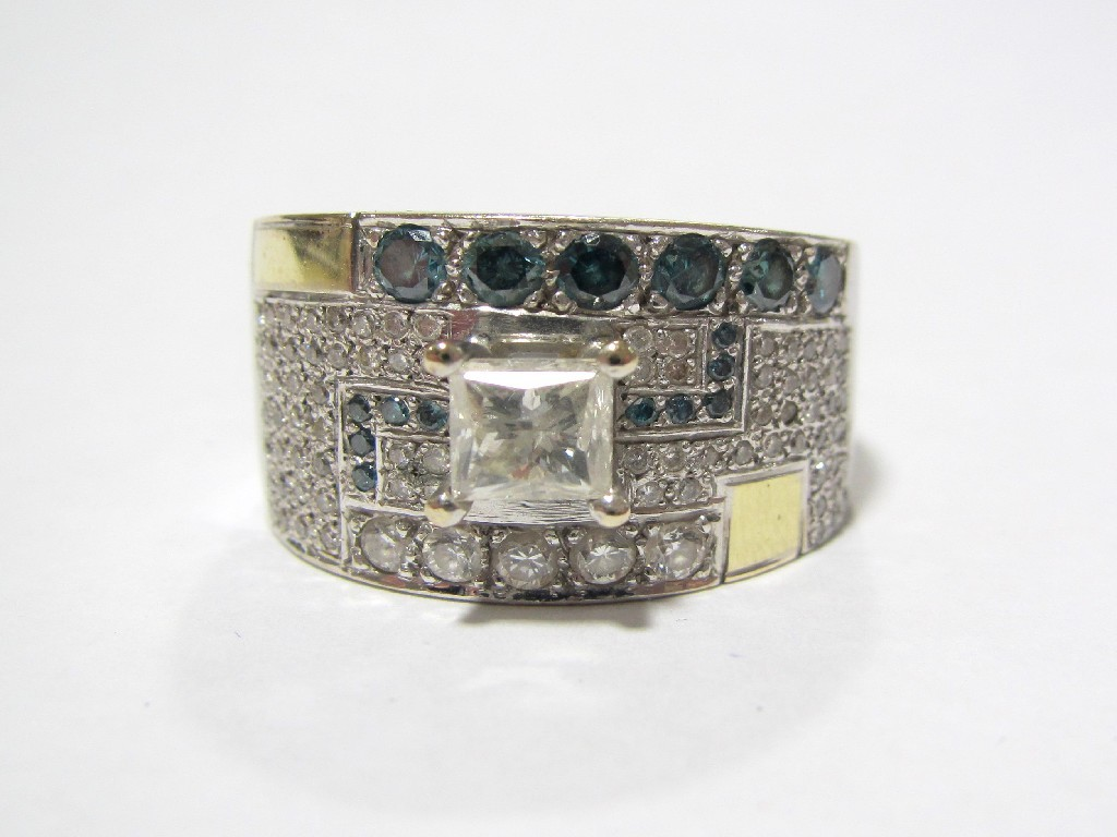 Contemporary 18 ct white diamond set dress ring with central