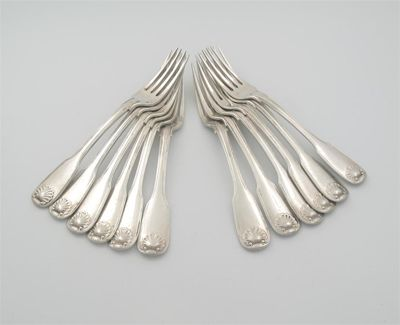 Regimental Interest A set of twelve George IV tableforks Fiddle