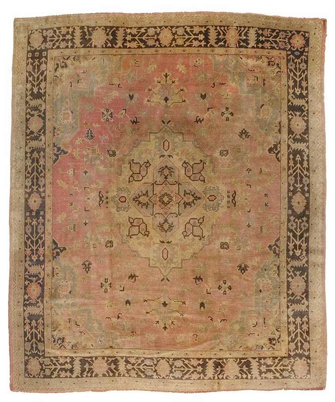 Oushak Carpet 20th century light raspberry ground large serrated central