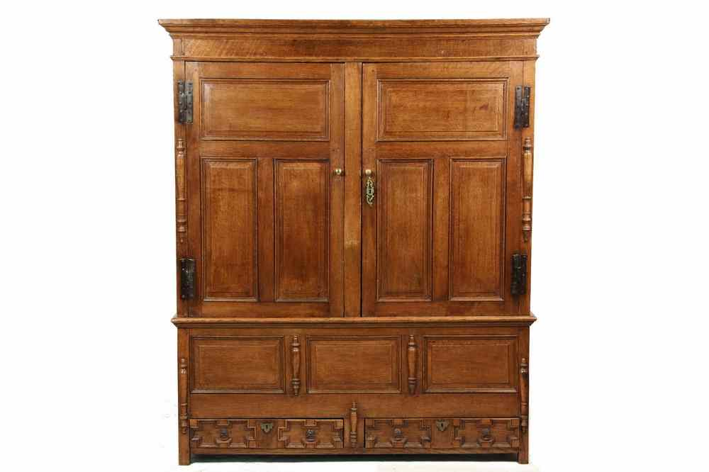 LARGE ENGLISH OAK WARDROBE 19th c English Golden Oak Wardrobe