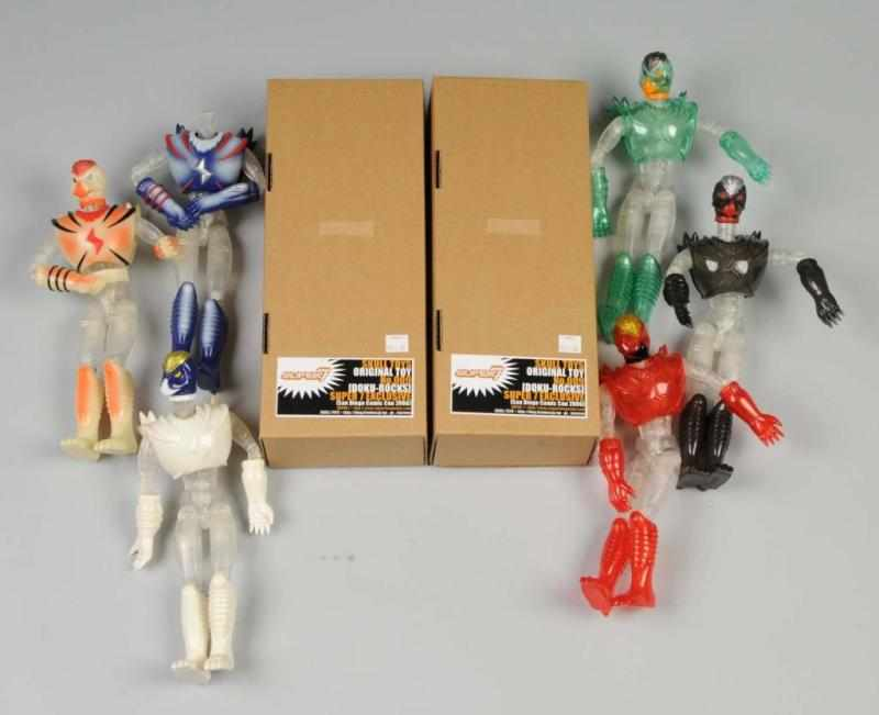 Lot of 12 Figures Description Includes eight original 12 figures