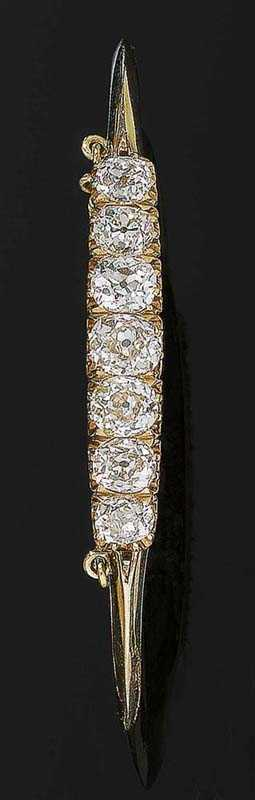 DIAMOND AND GOLD BANGLE Russia ca 1900 Ros gold 56