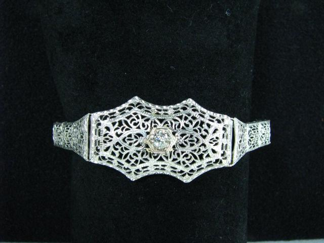 14K White gold diamond filigree bracelet with 25ct diamond