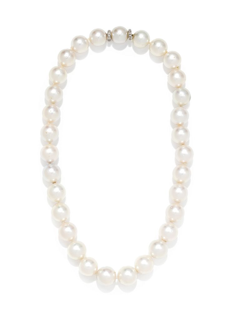 CULTURED SOUTH SEA PEARL NECKLACE CULTURED SOUTH SEA PEARL NECKLACE