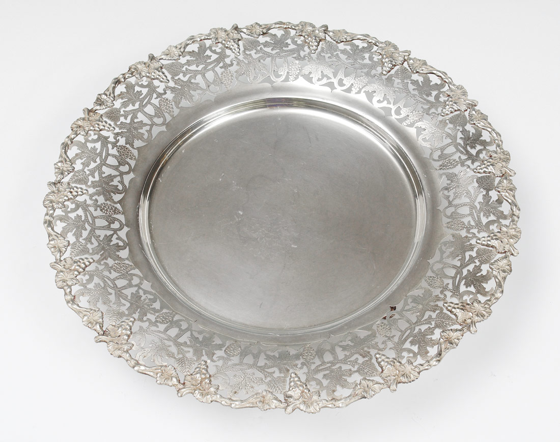 EGYPTIAN SILVER RETICULATED GRAPE VINE RIM TRAY Footed tray with